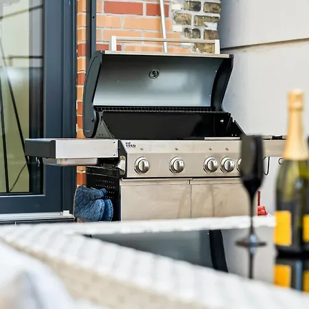Lit Living - Luxus Loft - Box Spring - Air Con - Bbq - Panorama דירה *