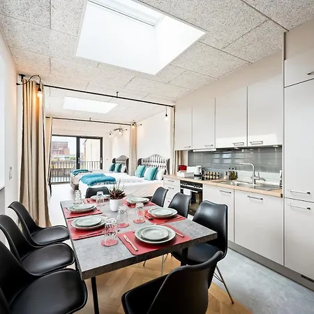 Lit Living - Luxus Loft - Box Spring - Air Con - Bbq - Panorama Lägenhet *